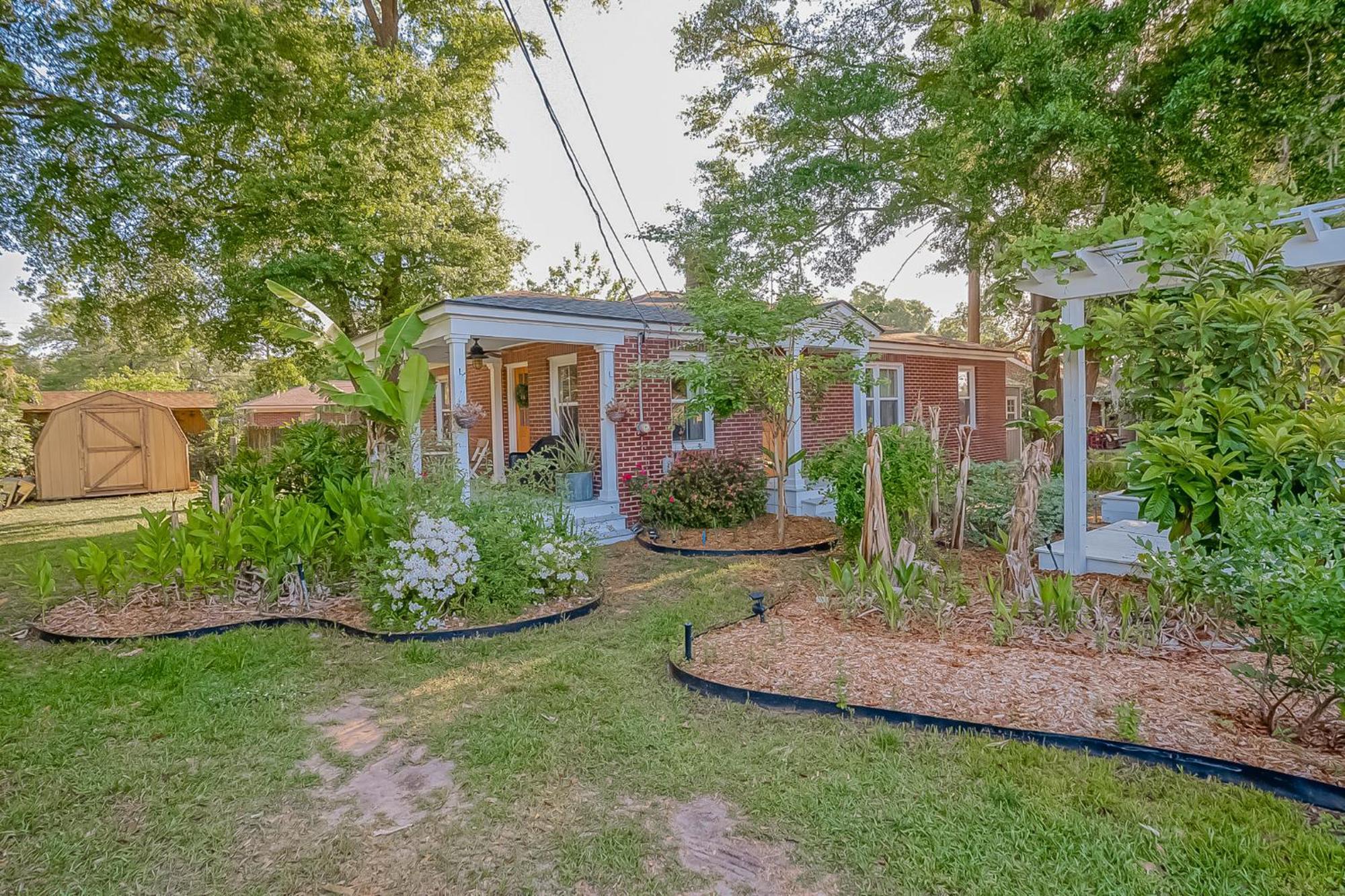 Urban Nest Cottage - Book Now! Beaufort Esterno foto